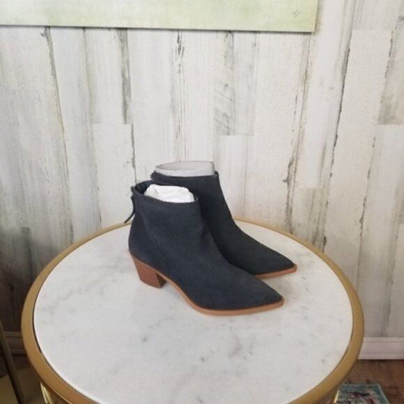 Dolce Vita Sarra Bootie Gray Anthracite Suede - Picture 5 of 5